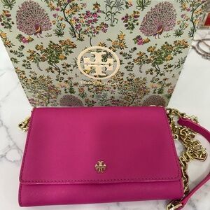 Tory Burch Pink and Gold Crossbody Bag with Elegant Chain